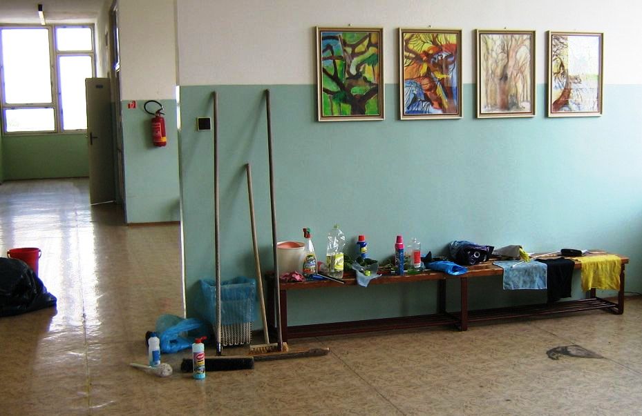 skola v auguste 27